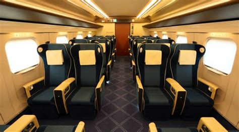Japan Its A Wonderful Rife Japans New W7 And E7 Shinkansen Bullet Train