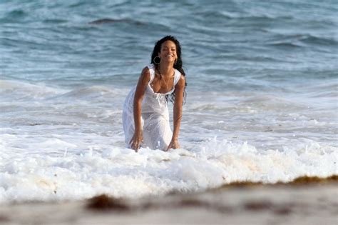 on the set of a bta campaign in barbados [9 august 2012] rihanna photo 31787079 fanpop