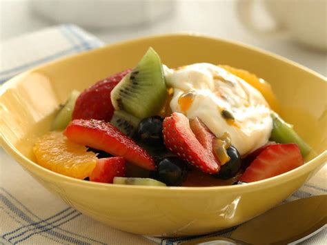 10 Best Fruit Salad With Sour Cream Recipes