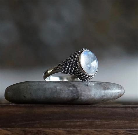 Zilveren Ring Maansteen Classic Leelavadee Jewelry