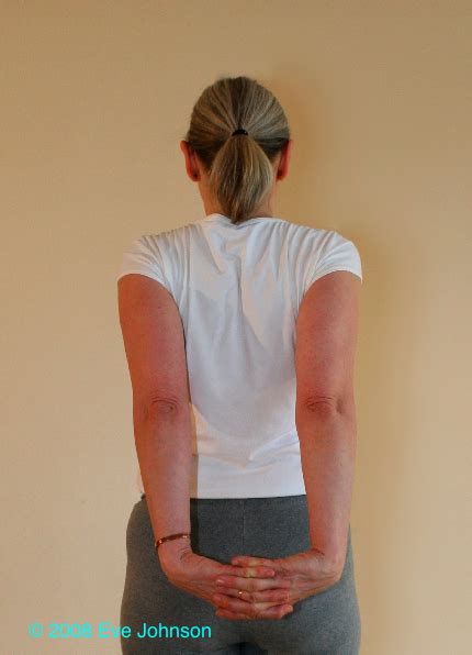 Five Minute Yoga Challenge Clasp Your Hands To Open Your Shoulders