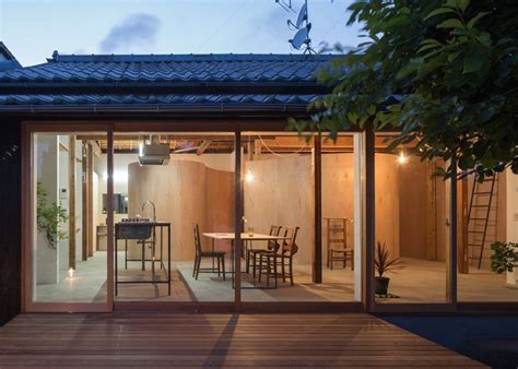 Contemporary japanese homes have elevated those principles into a wide variety of architectural styles. Tato Architects Redesign a Small Traditional Japanese House