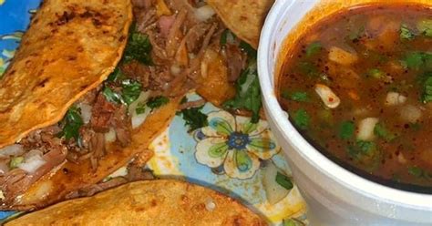 But birria tacos — and specifically quesatacos? ️🌮Tacos de birria de res🌮😍 Receta de Ely - Cookpad