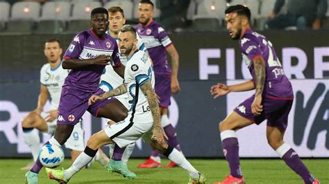 Fiorentina-Inter 1-3: tabellino, voti e highlights