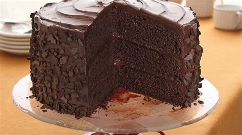 Most boxed cake mixes call for a neutral oil, such as canola or vegetable. "All-the-Stops" Chocolate Cake Recipe - BettyCrocker.com