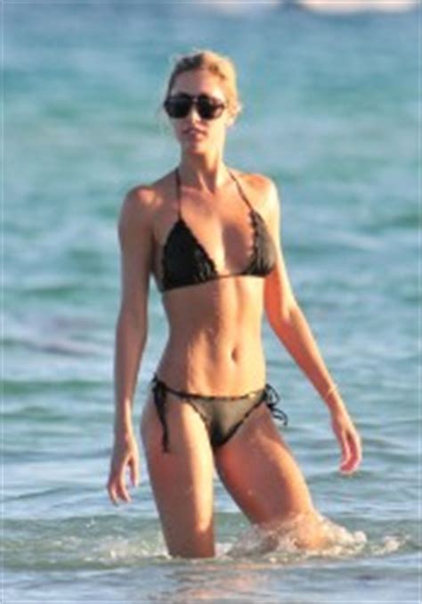 Lauren Stoner Amazing Body In Bikini On Miami Beach Hawtcelebs