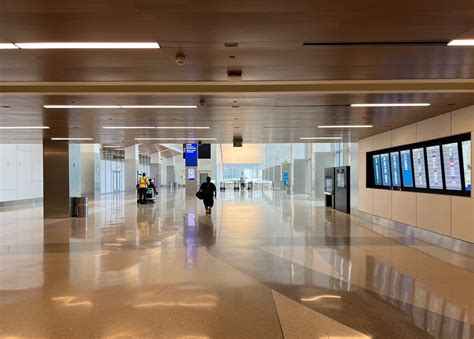 Gorgeous Lax Midfield Satellite Concourse One Mile At A Time