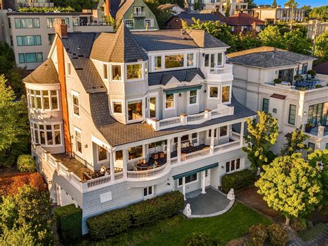 A Queen Anne Mansion In The Heart Of Downtown Seattle Mansions