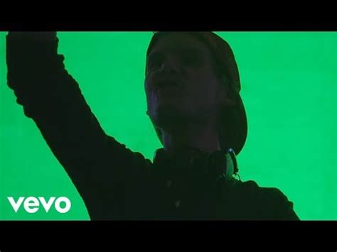 (c) 2014 avicii music ab, under exclusive licence to universal music ab. Avicii - Addicted To You (Live From Las Vegas) - YouTube