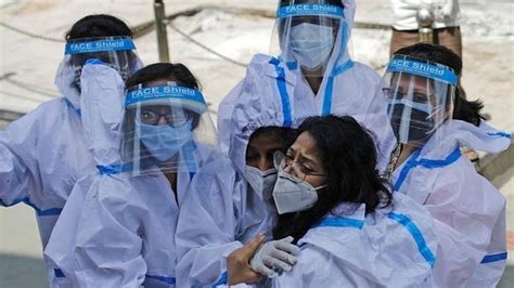 Covid as imagens que revelam o colapso na Índia na pandemia Mundo G1