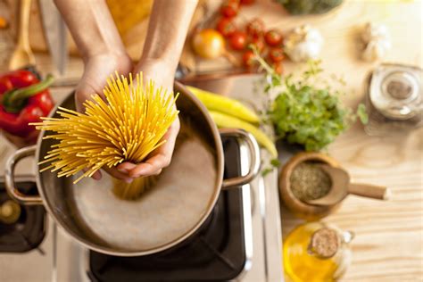 12 Cooking Skills Every Young Adult Should Learn | Cookist.com