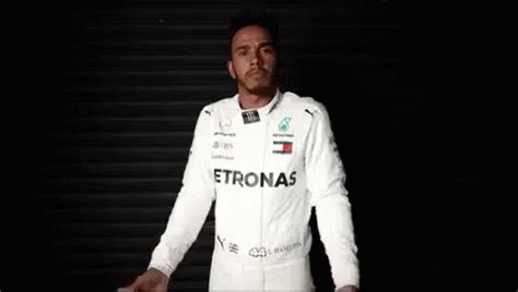 Lewis Hamilton Gif Lewis Hamilton Pilote Pilote De F Discover Share Gifs