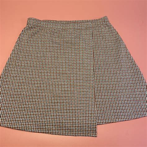 Papaya Brand Mini Skirt With Funky Chevron Style Depop