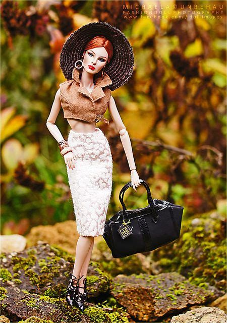 Agnes Von Weiss High Visibility Fashion Barbie Collector Dolls Barbie Dress