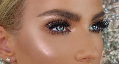 Makeup For Blue Eyes Eyeshadow Colors To Make Baby Blues Pop