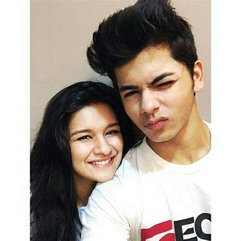 See Pics When Siddharth Nigam Got Flirty With Avneet Kaur