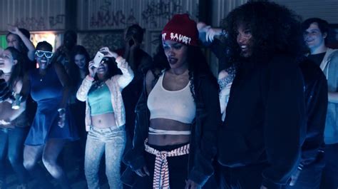 Naked Teyana Taylor In Honey Rise Up And Dance