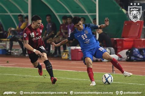 Up front, fan favourites in luciano figueroa and jorge pereyra diaz are expected to dovetail to find the goal necessary to take jdt to the next stage. Shattered dreams again for JDT as Muangthong win big ...