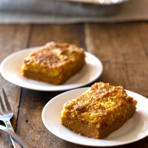 These pumpkin bars recipe are the perfect healthy fall dessert! Pumpkin Dessert Bars Recipe Desserts with pumpkin ...