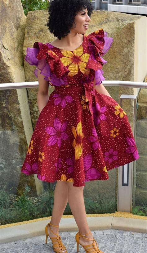 Pin By Henrietteicloud On Robe En Pagne Africain Ankara Short Gown Styles African Design