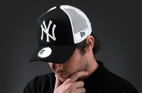 Dive into a world where each person can become a great fighter and battle through dungeons and all the world offers. Trucker ny noir -Clean trucker NY black par New Era ...