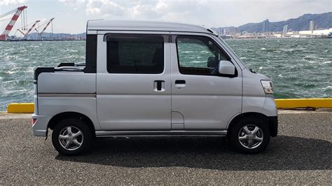 Daihatsu Hijet Deck Van