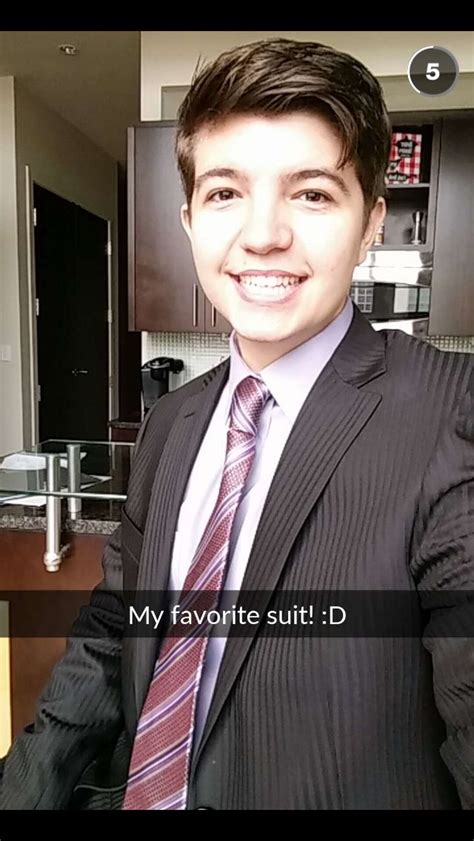 Do you like this video? He is so cute in a suit | PrestonPlays or TBNRFrags ...