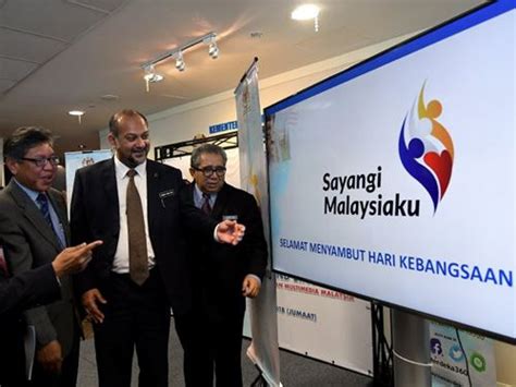 Tema yang dipilih untuk hari kebangsaan dan hari malaysia 2020 pada tahun ini adalah 'malaysia prihatin'. Logo & Tema Merdeka Malaysia 2018 - Malaysia Coin