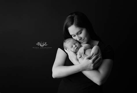 Mother Newborn Portraits Marie Grantham Photography