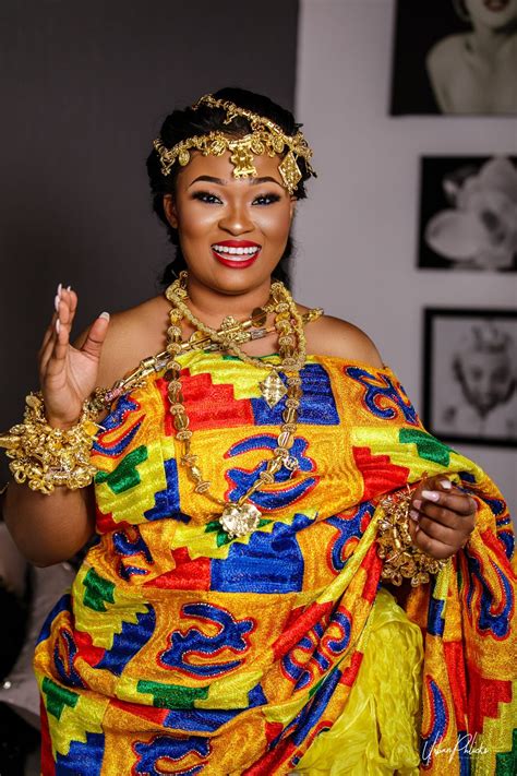 You need to See the Rich Culture of this Ghanaian Couple at their Trad