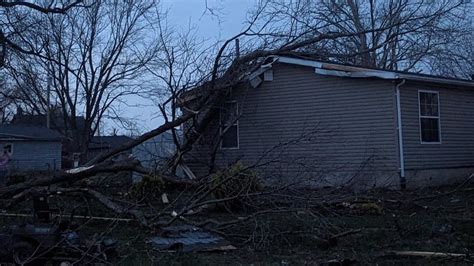 Tornadoes Spotted In Mcdonough And Fulton Counties In Illinois