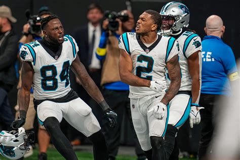 Hail Mary, costly penalty, 2 missed kicks: Panthers lose game they had