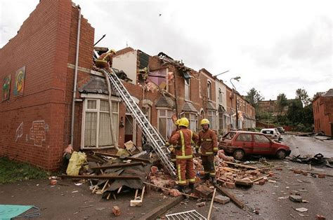 It was the strongest kind of tornado. Birmingham set for a tornado - Mirror Online