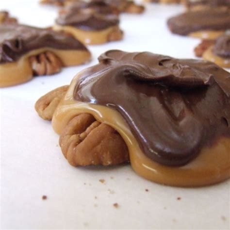 Every christmas my mom would buy us a box of chocolate turtles. Kraft Caramel Turtles Recipe : 18 Awesome Winter and ...