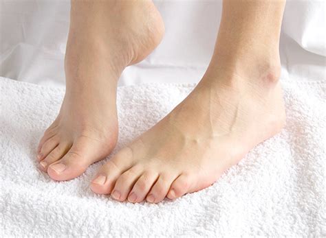 How To Pamper Your Feet Jean Coutu