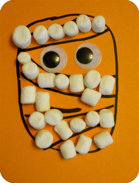 Creative Halloween Marshmallow Designs To Delight Your Toddler