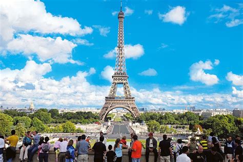Wakacje W Paryż Classiquee We Francji Z Rainbow Wczasy Na Wakacjepl