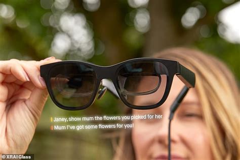 £400 Xrai Smart Glasses Convert Audio To Closed Captions So Deaf People