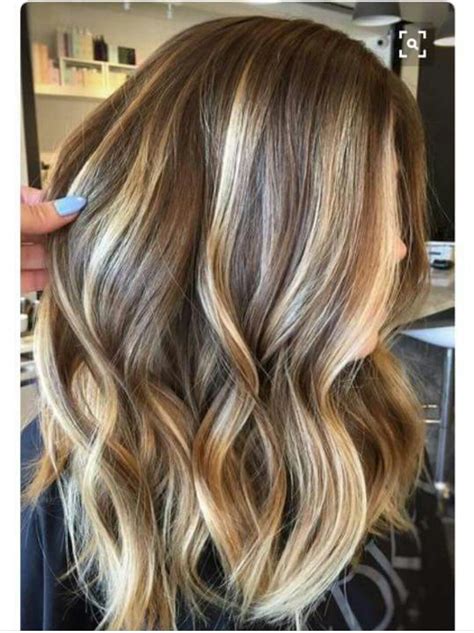 In fact, it's a combination of the two — hence its hybrid name 'bronde'. Pin by Rocio Brindiz on Hair | Brown blonde hair, Hair ...