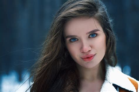 Model Face Woman Blue Eyes Girl Brunette Wallpaper Coolwallpapersme