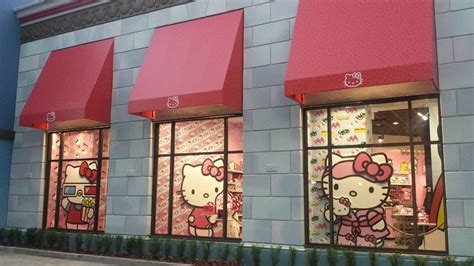 Behind The Thrills Hello Kitty Soft Opens At Universal Studios Florida
