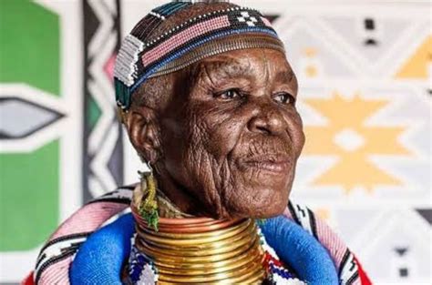 Esther Mahlangu Five Things To Know About The World Renowned Artist