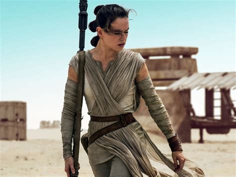 Star Wars Theory That Rey Is Palpatines Granddaughter