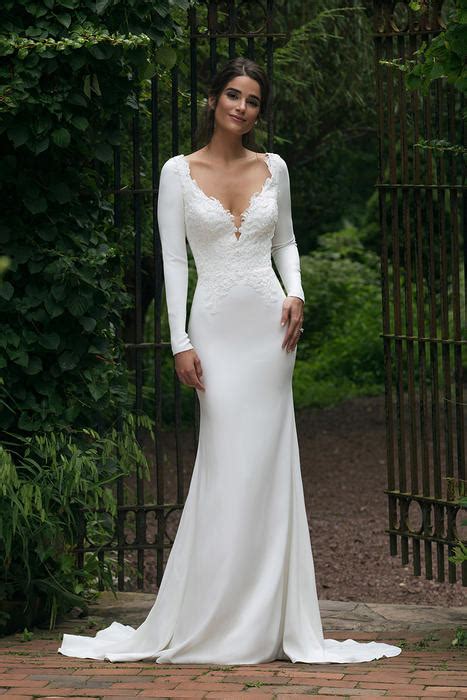 Designer Bridal Gowns In Stock From Around The Globe Up To Size 28w Sincerity Bridal 44045