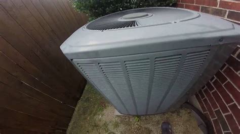 2005 Trane Xr13 5 Ton Central Air Conditioner Running Youtube