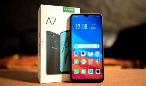 Oppo A7 Unboxing And First Impressions