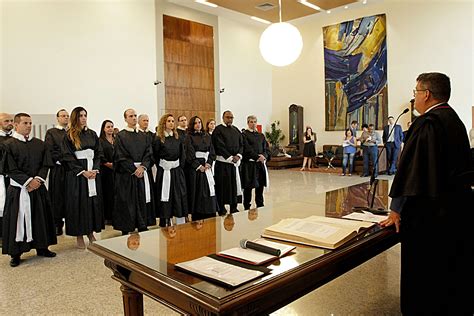 Juízes Promovidos E Removidos Renovam Compromisso Com A Magistratura Em Cerimônia De Posse