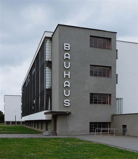 Bauhaus School in Dessau by Walter Gropius / photo by Teodorik Mensl