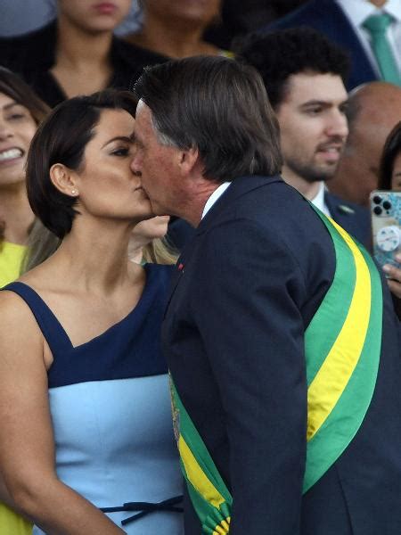 Governo Bolsonaro Decreta Sigilo De 100 Anos Em Visitas A Michelle