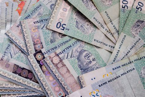 Myr malaysian ringgits to emirati dirham aed. Ringgit could rally to RM4.00 level in near term